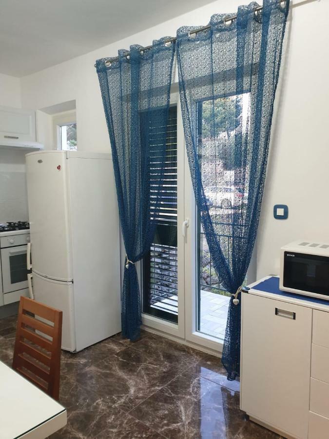 Apartman Pobuk プリモシュテン エクステリア 写真